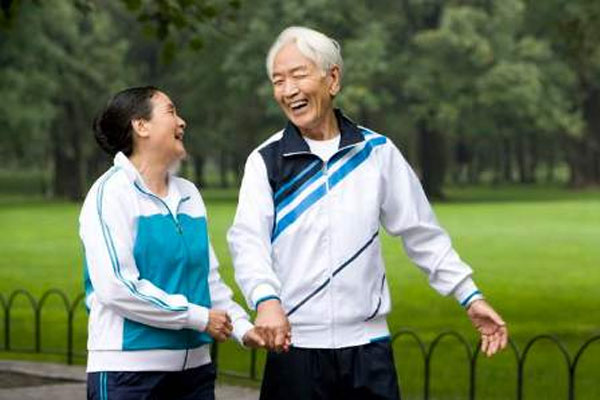 高血压和高血脂的关系 高血压和高血脂 老年疾病