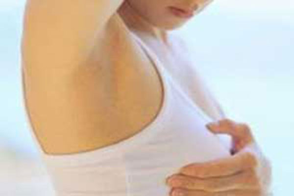 导致乳腺纤维腺瘤因素 哪些习惯引发乳腺纤维腺瘤