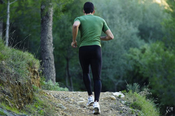 跑马拉松,跑步小腿酸痛,小腿疼痛是疾病的征兆