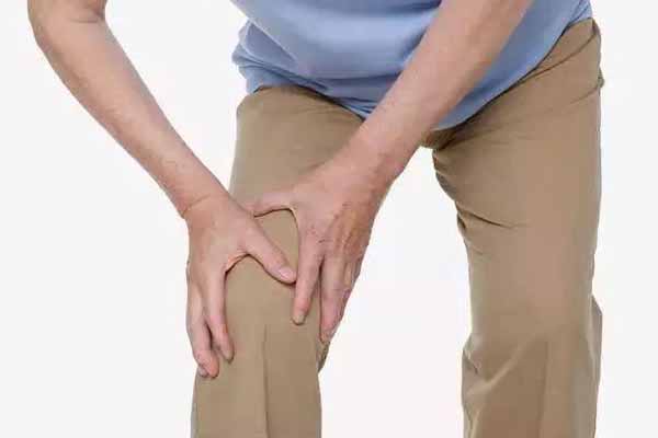 膝关节保护 老人膝关节保护