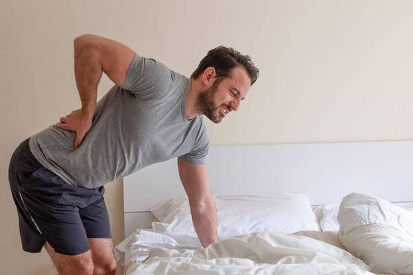 男人性生活后腰痛是怎么回事?