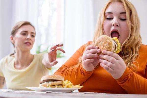 中年女性容易发胖的因素