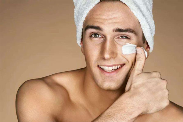男性护肤方法 男性护肤